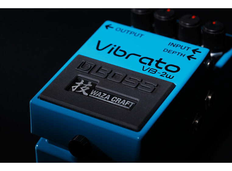 Boss VB-2W Analog vibrato pedal Waza Craft